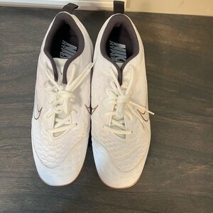 Nike White Athletic Shoes with Textured Upper and Low-Top Style